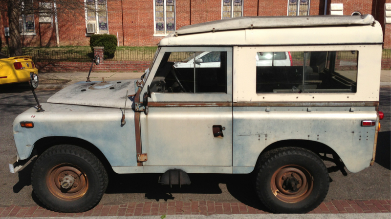 Illustration for article titled This Old Land Rover Has Been To Hell And Back